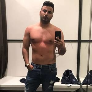 Meet your Posher, Doron